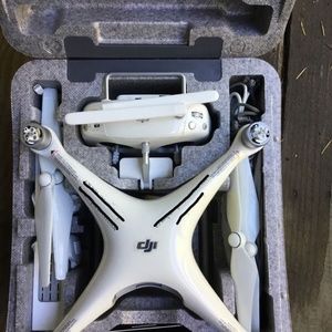 Phantom 4 Drone-hi tech camera